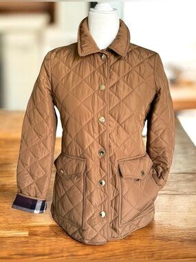 🆕 Burberry Diamond Quilted Jacket in Tan Camel Women’s